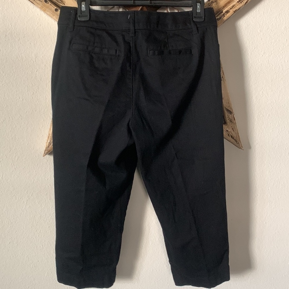 🖤🖤🖤3 for 12🖤🖤🖤Capris - Picture 6 of 9